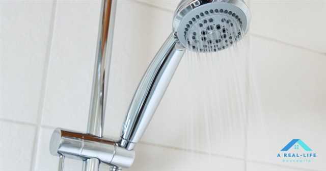 4 Alternative Methods to Clean a Shower Head Without Vinegar