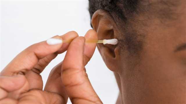 5 reasons why you should ditch cotton buds for ear cleaning