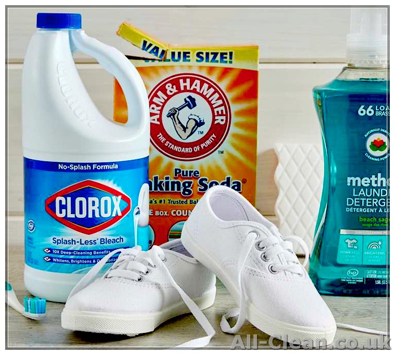 Method 3: Using Baking Soda and Toothbrush for Deep Cleaning