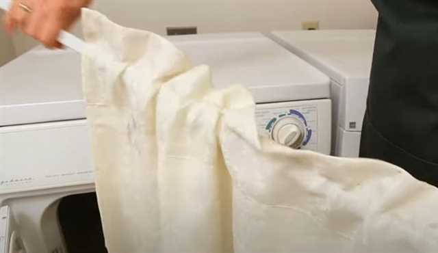 3. Ensure Proper Cleaning of Heavy-Lined Curtains