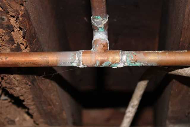 Tips for Cleaning Copper Pipes: Polished Plumbing Guide