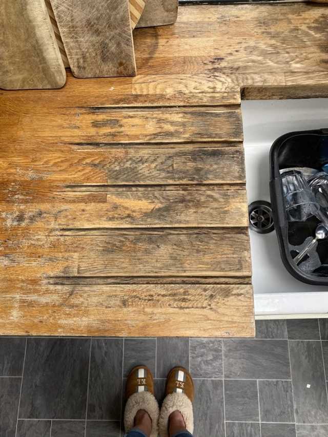 Tips to Eliminate Stains and Discoloration on Wooden Work Surfaces