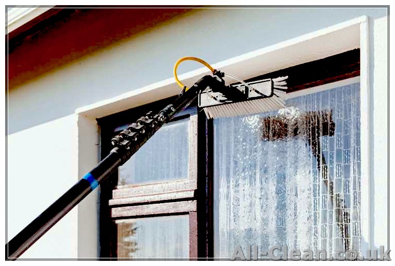 Window Cleaning Cost in 2023: What to Expect